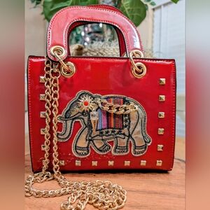 Faux Patent Leather Elephant Purse